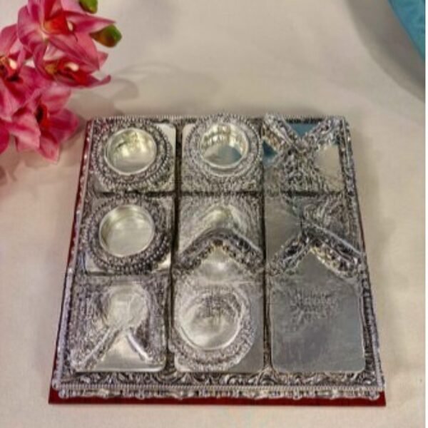 Pure Silver Tic Tac Toe
